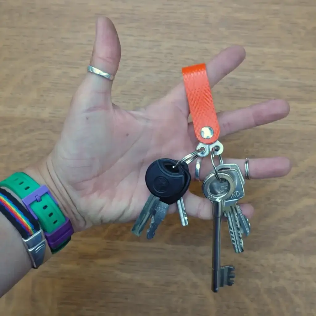 Un porte-clés bien pratique ! 3 Porte-clés séparateur de trousseaux en tuyau de lance à incendie upcyclé