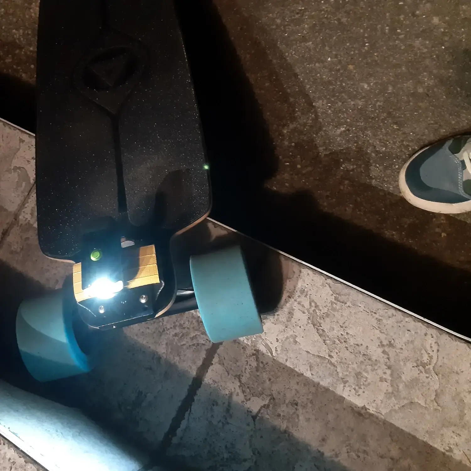 🛹 Poignée pour Longboard / LDP en tuyaux de lances à incendie - Upcyclée, Solide et Confortable Fixation lampe longboard / skateboard