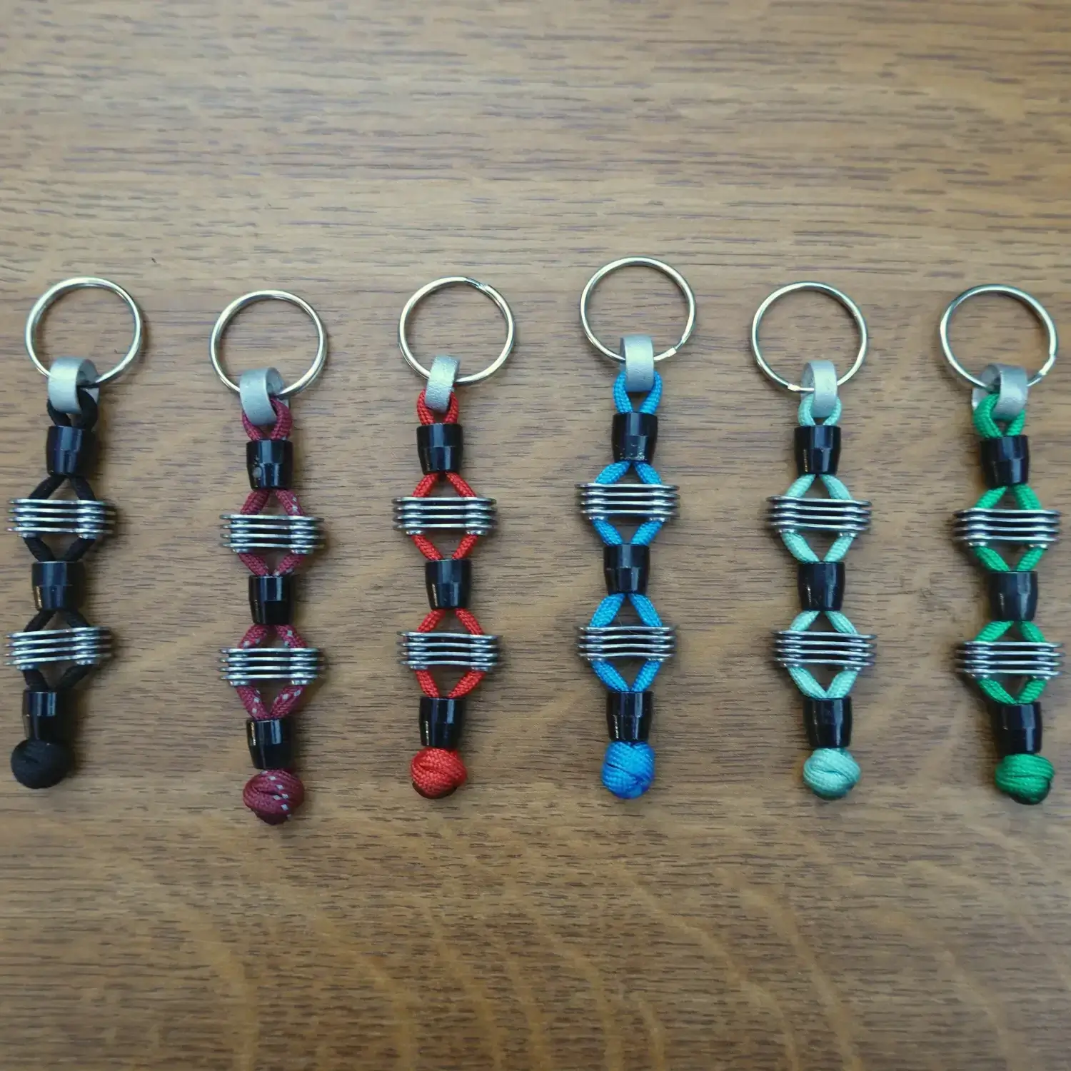 đČ Porte-clĂ©s en paracorde, chaĂźne de vĂ©lo et Ă©crous de frein â UpcyclĂ©, solide et unique Porte-clĂ©s en chaine de vĂ©lo, paracorde et Ă©crous de patins de frein upcyclĂ©s