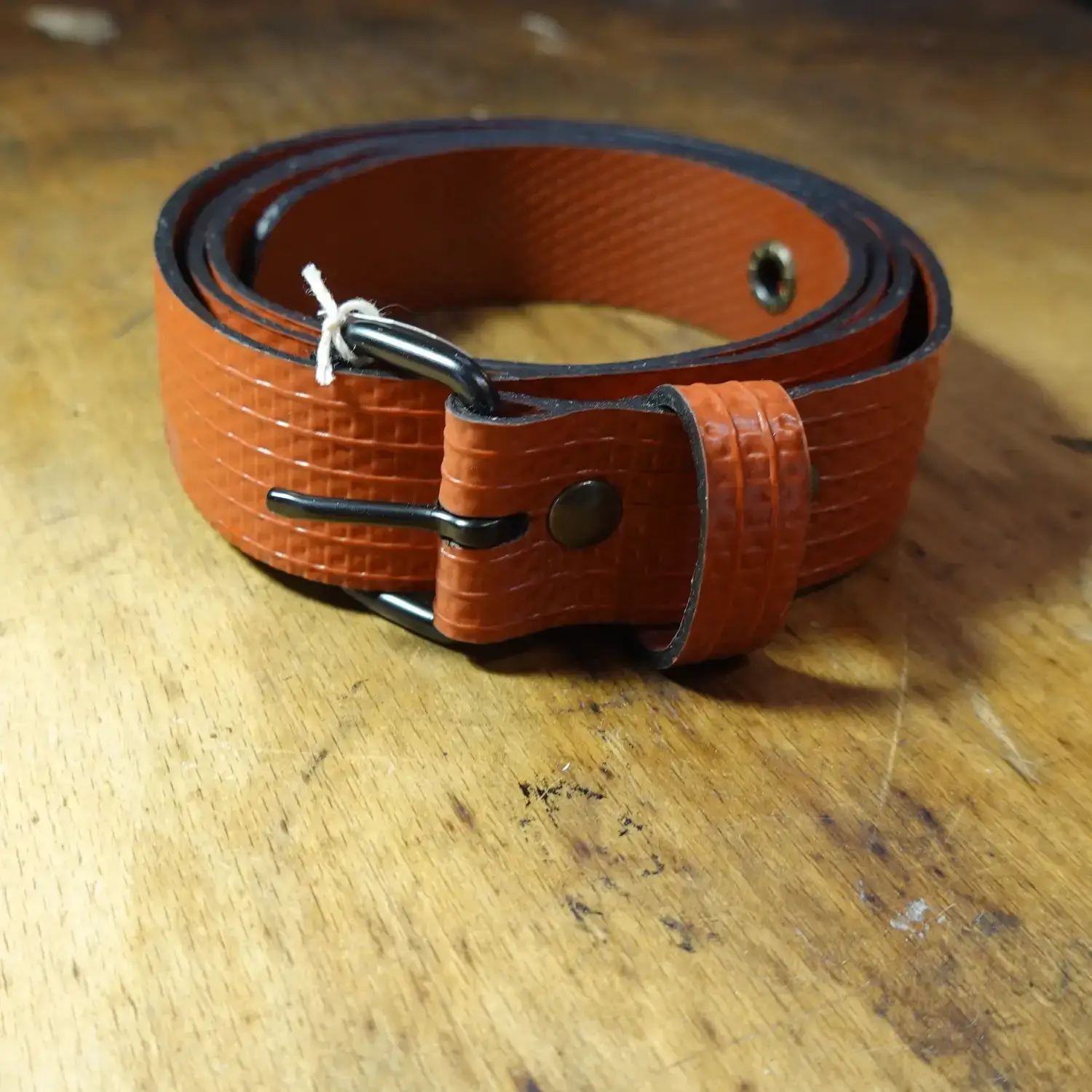 Ceintures rouges/marrons en tuyau de lance Ă incendie â Ădition limitĂ©e â»ïžđ ceinture en tuyau de lance Ă incendie - largeur 30mm - boucle noire