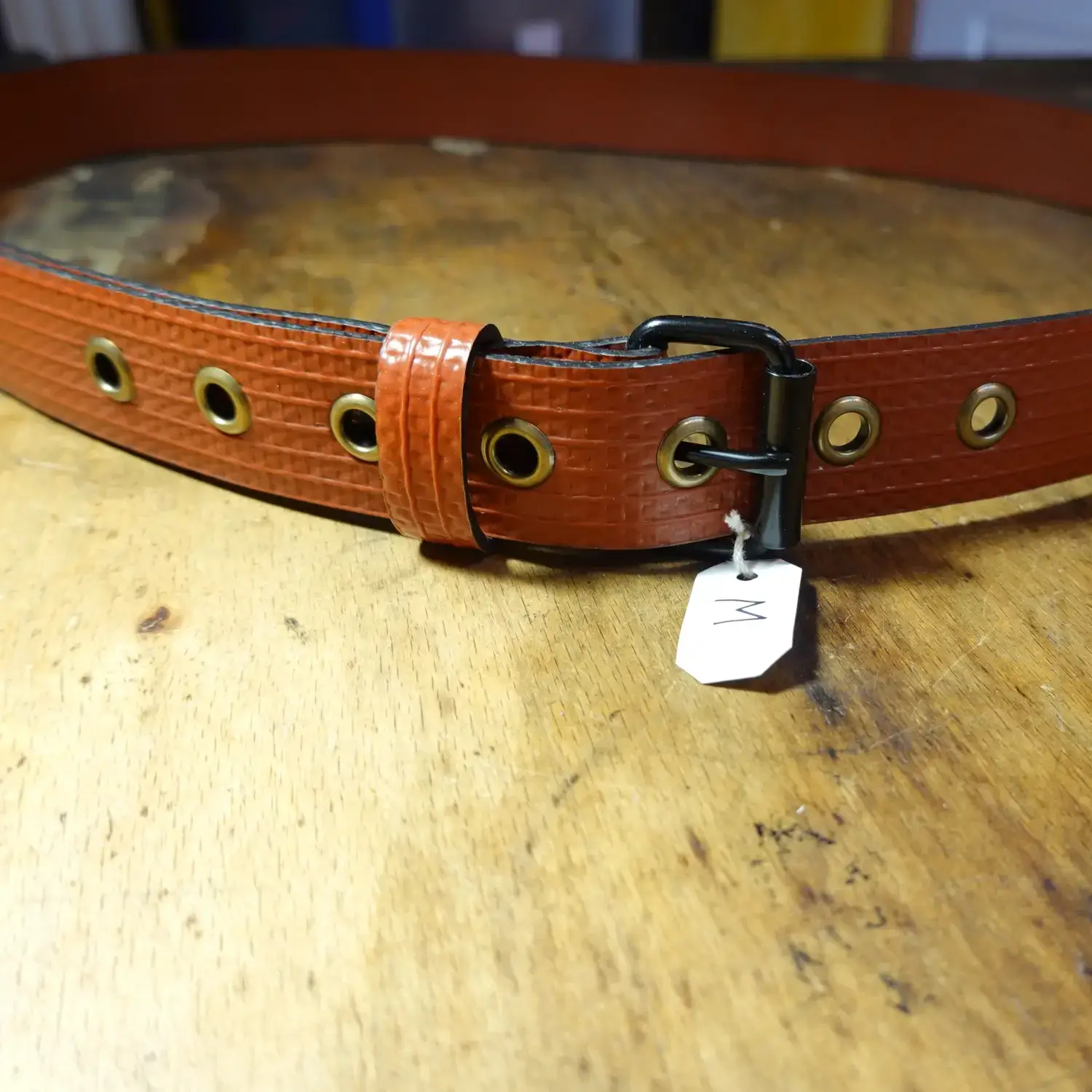 Ceintures rouges/marrons en tuyau de lance Ă incendie â Ădition limitĂ©e â»ïžđ ceinture en tuyau de lance Ă incendie - largeur 30mm - boucle noire