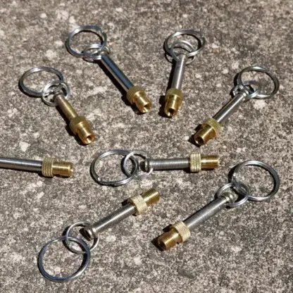 Porte-clés avec adaptateur de valve Presta à Schrader - Porte-clés valve upcyclée
