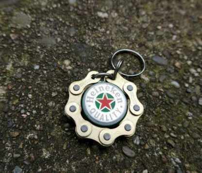 Porte-clés chaîne + capsule Heineken