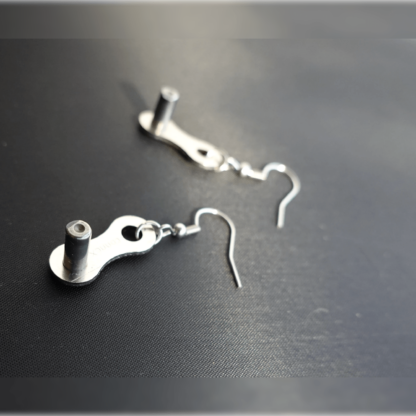 Boucles d'oreilles en chaîne de vélo upcyclée