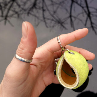 Porte-clés en balle de tennis upcyclée