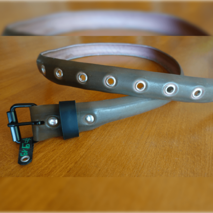 Ceinture en pneu de vélo upcyclé - marron