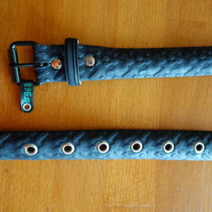 Ceinture noire en pneu de vélo upcyclé - Re-Cycle-On