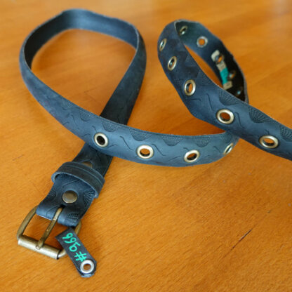 Ceinture noire en pneu de vélo upcyclé - Re-Cycle-On