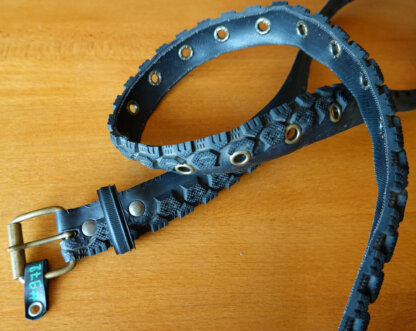 Ceinture noire en pneu de vélo upcyclé - Re-Cycle-On