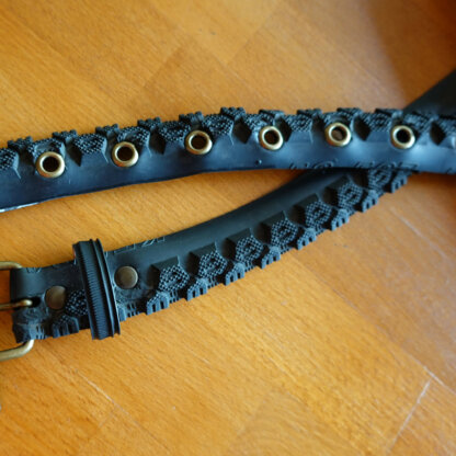 Ceinture noire en pneu de vélo upcyclé - Re-Cycle-On