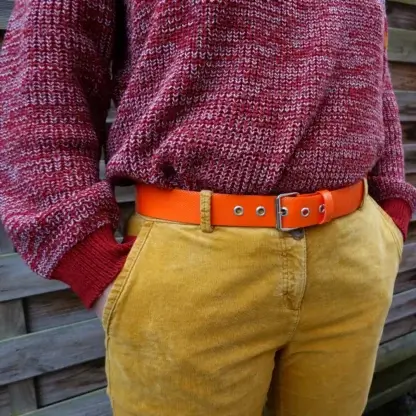 Ceinture en lance à incendie orange upcyclée