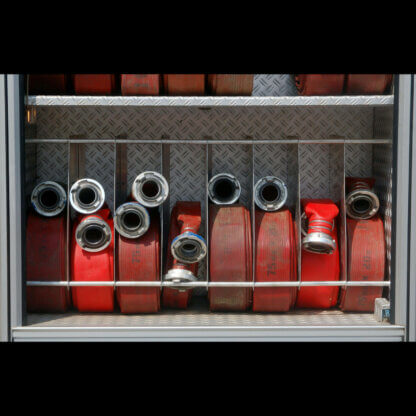 lances à incendie rouges