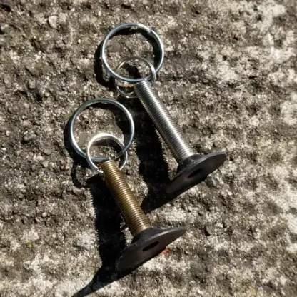 Porte-clés valve de chambre à air de vélo upcyclée - cadeau cycliste