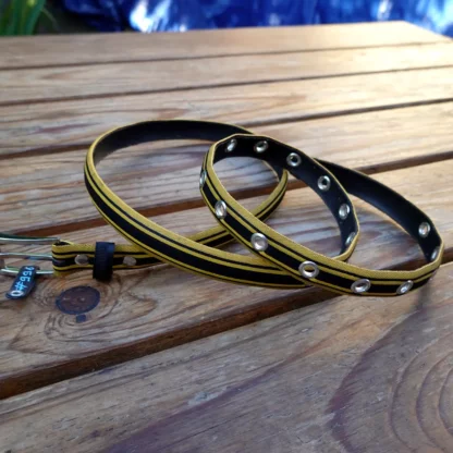 Ceinture jaune et noire en pneu de vélo upcyclé