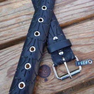 Ceinture en pneu de vélo upcyclé - noire large