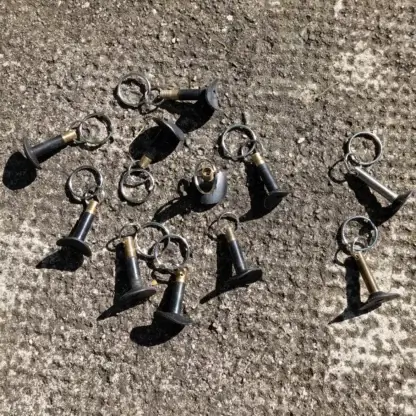 Porte-clés valve de chambre à air de vélo upcyclée - cadeau cycliste