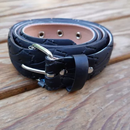 Ceinture en pneu de vélo upcyclé - noire large