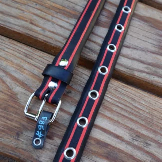 Ceinture noire et rouge en pneu de vélo upcyclé