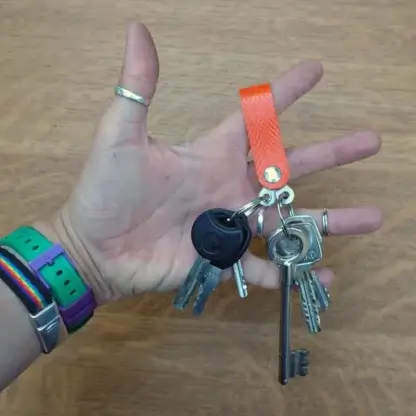Porte-clés séparateur de trousseaux en tuyau de lance à incendie upcyclé